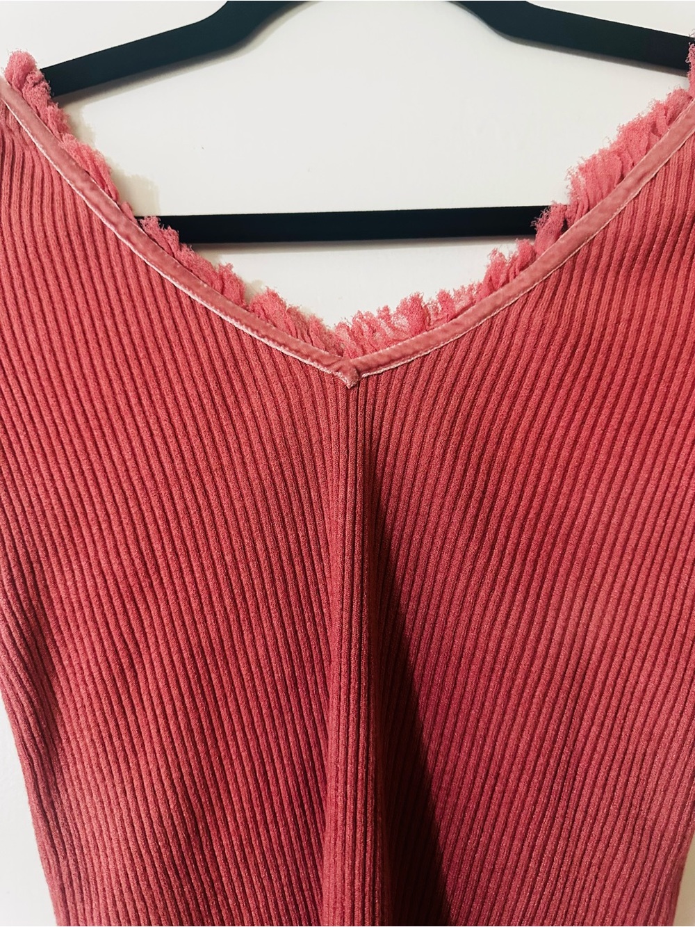 Women's Dusty Rose Ribbed V-Neck Long Sleeve Top - Picture 5 of 5